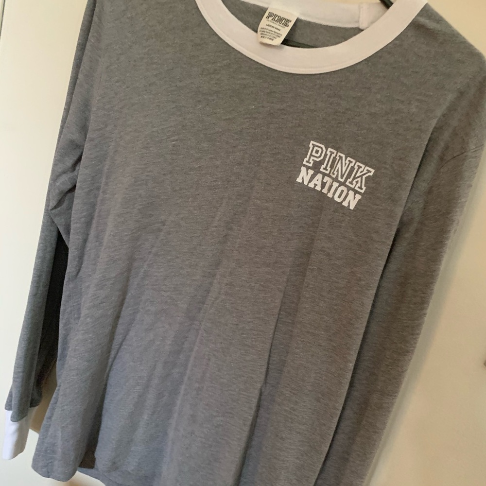 Grey vs top